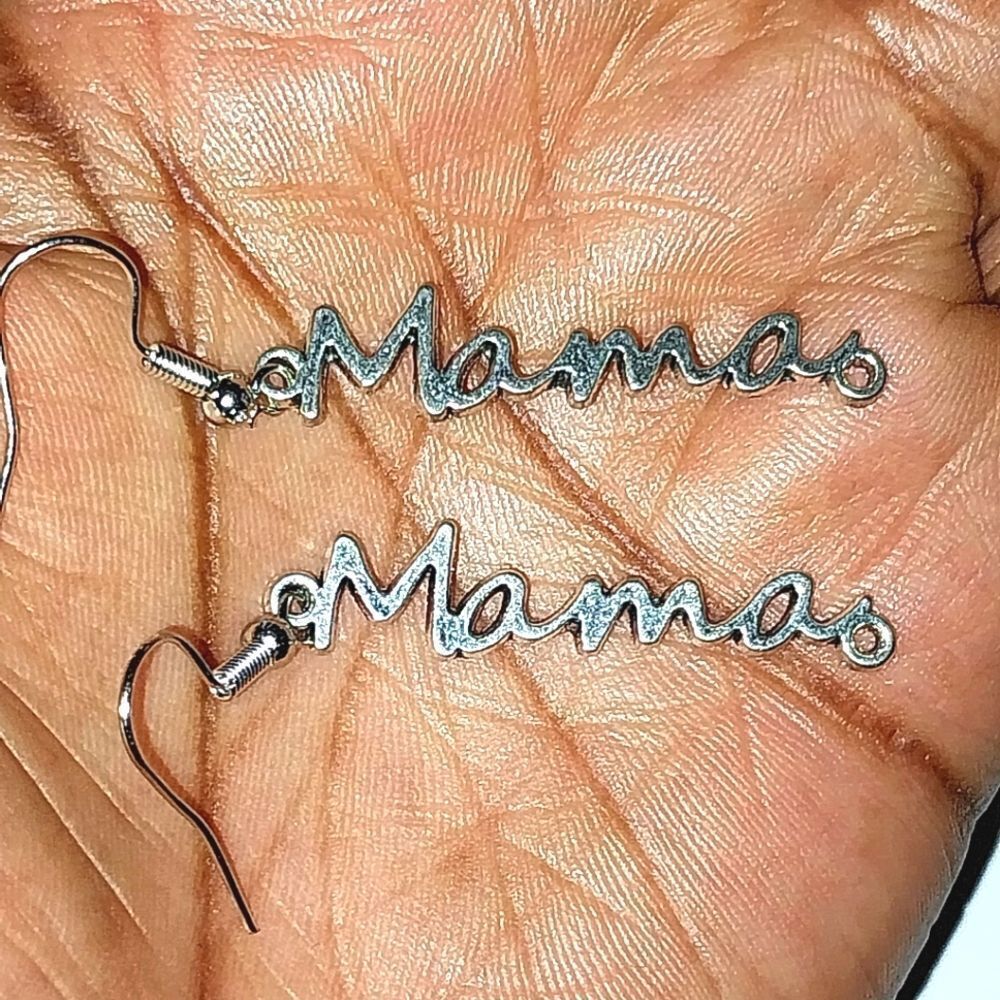 Beautiful Cursive Mama Earrings For women - Picture 3 of 4